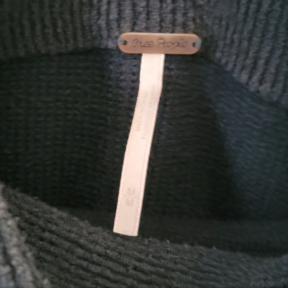 Free People Cotton Oversized Forest Green Sweater - Picture 4 of 4